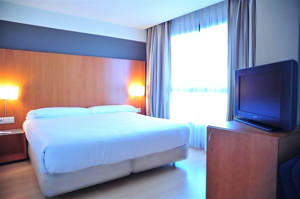 Zenit Don Yo Hotel Zaragoza Exterior foto